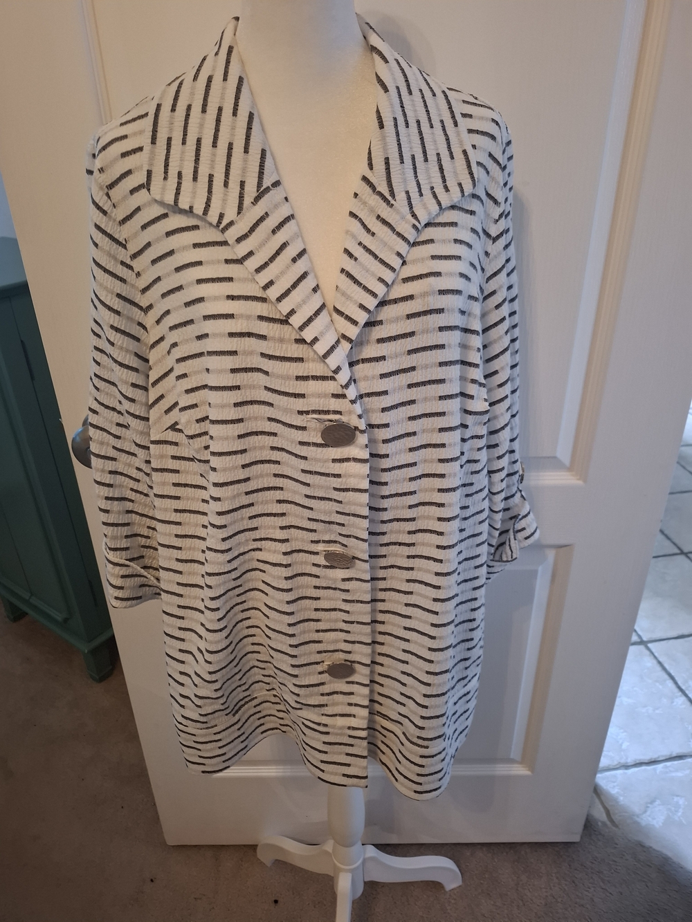 JM Collection White Tunic with Grey Linear Stripe